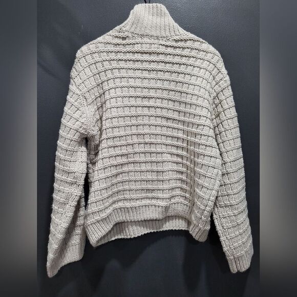 H&M Mock Neck Wool Blend Sweater Light Gray Size S Oversized Cropped - Picture 4 of 10